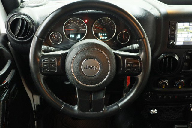Used 2017 Jeep Wrangler Unlimited Sahara AWD/4WD image 26