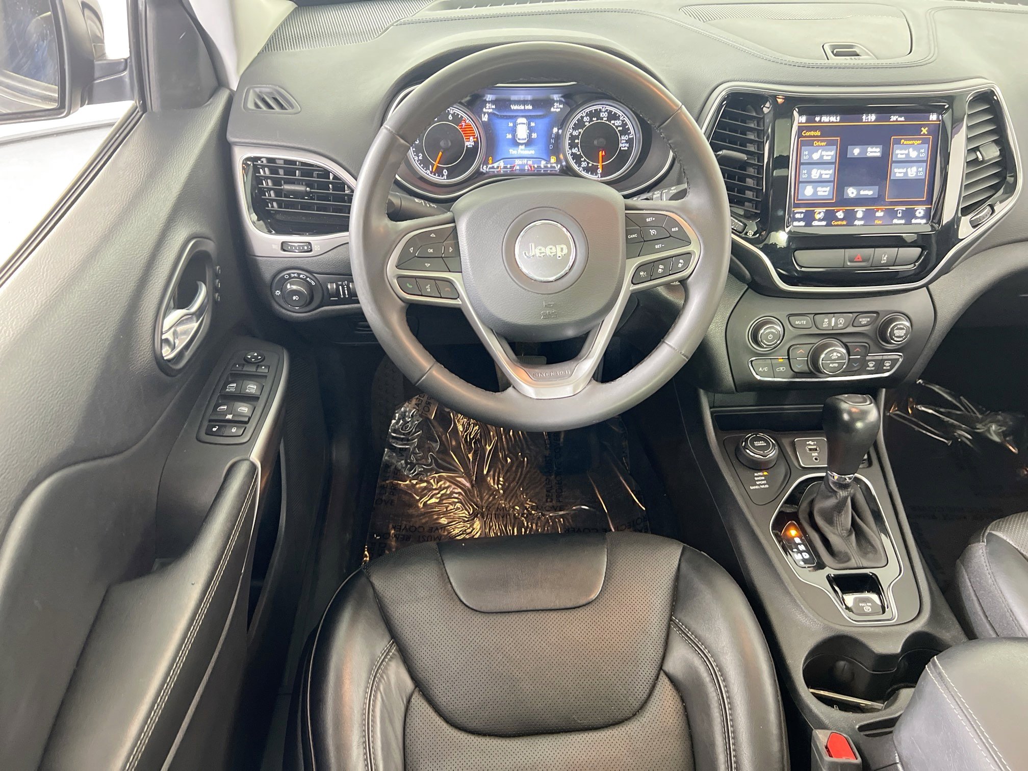 Used 2022 Jeep Cherokee Limited w/ Elite Package image 23