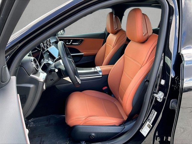 Used 2025 Mercedes-Benz C 300 Sedan image 27