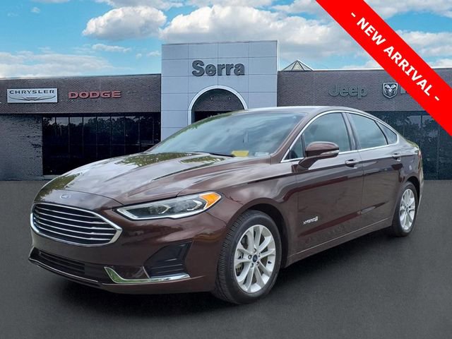 Used 2019 Ford Fusion SEL FWD image 3