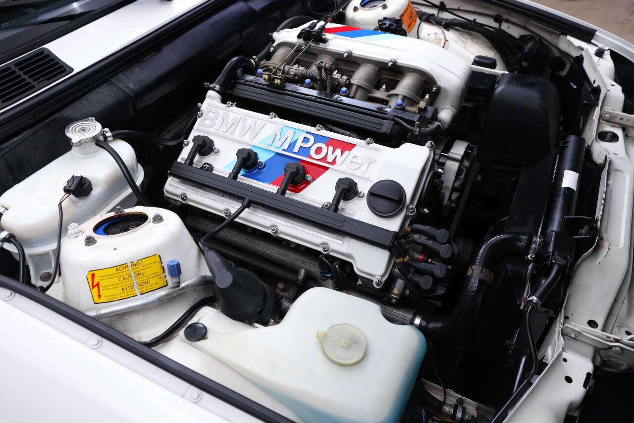 Used 1988 BMW M3 Coupe image 97