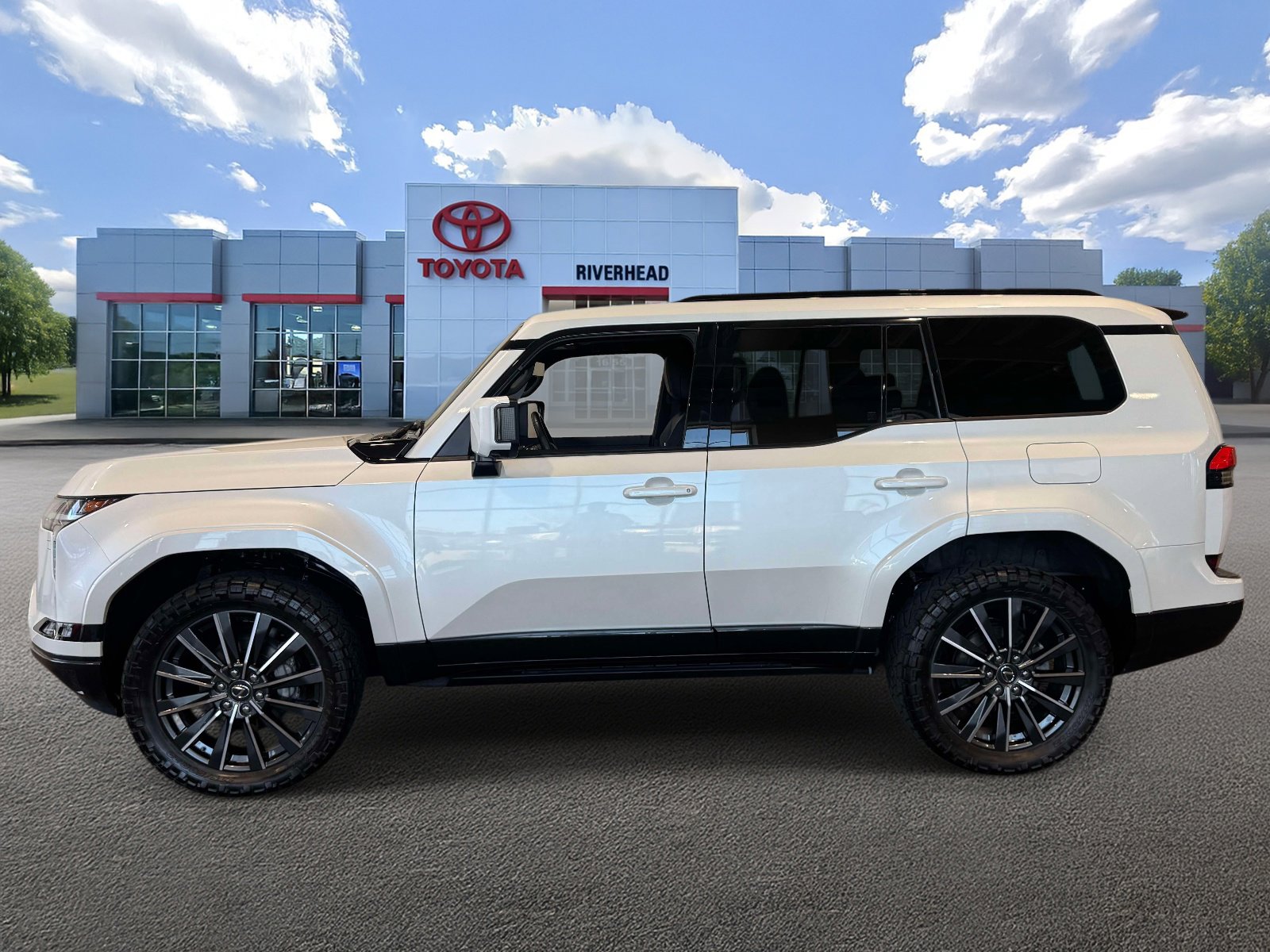 Used 2024 Lexus GX 550 w/ Cold Area Package image 3