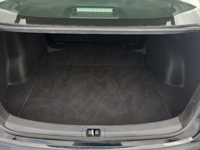 Used 2023 Toyota Corolla LE image 11