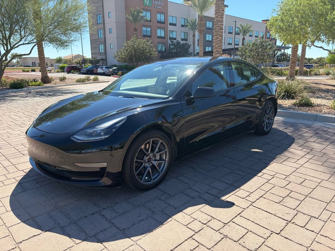 Used 2022 Tesla Model 3 Long Range AWD/4WD image 6