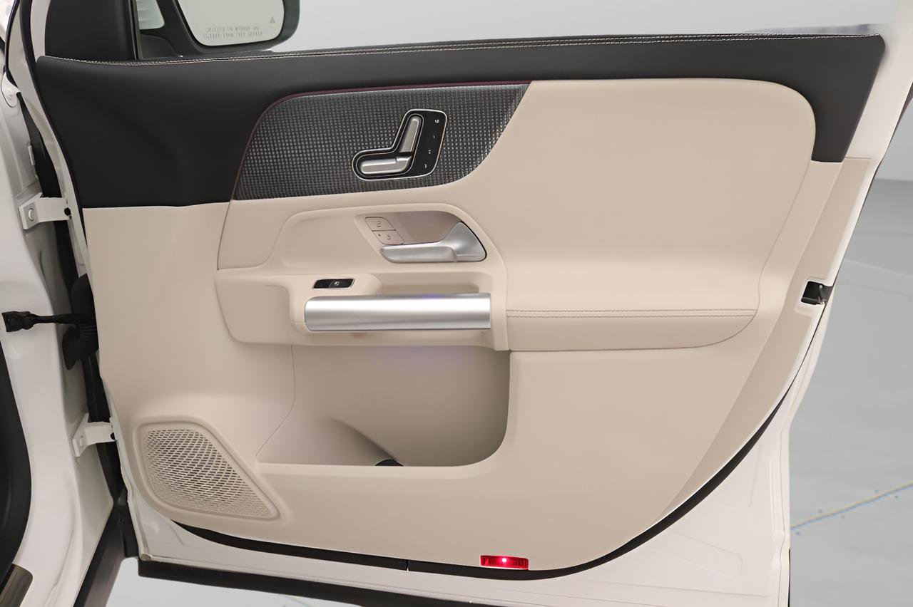 Certified 2023 Mercedes-Benz GLA 250 image 20