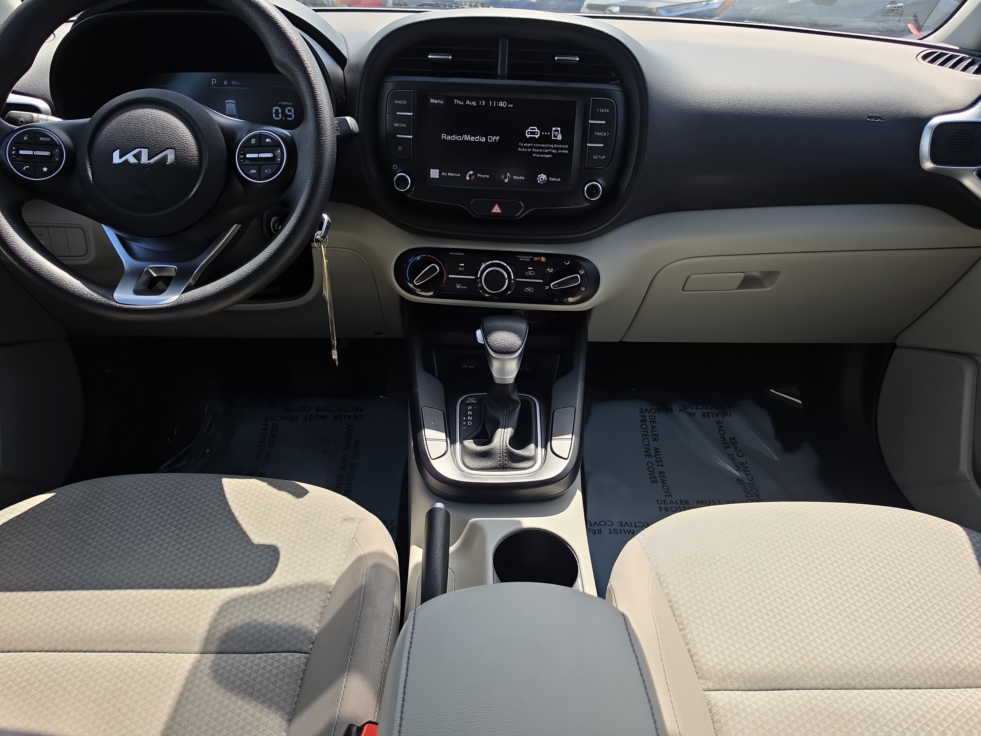 Certified 2024 Kia Soul LX FWD image 14