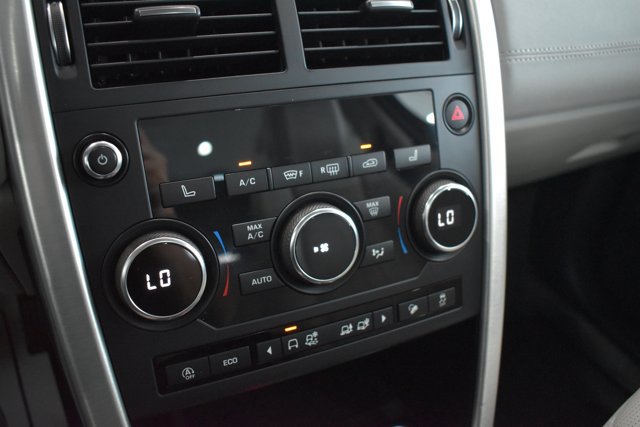 Used 2019 Land Rover Discovery Sport HSE AWD/4WD image 15