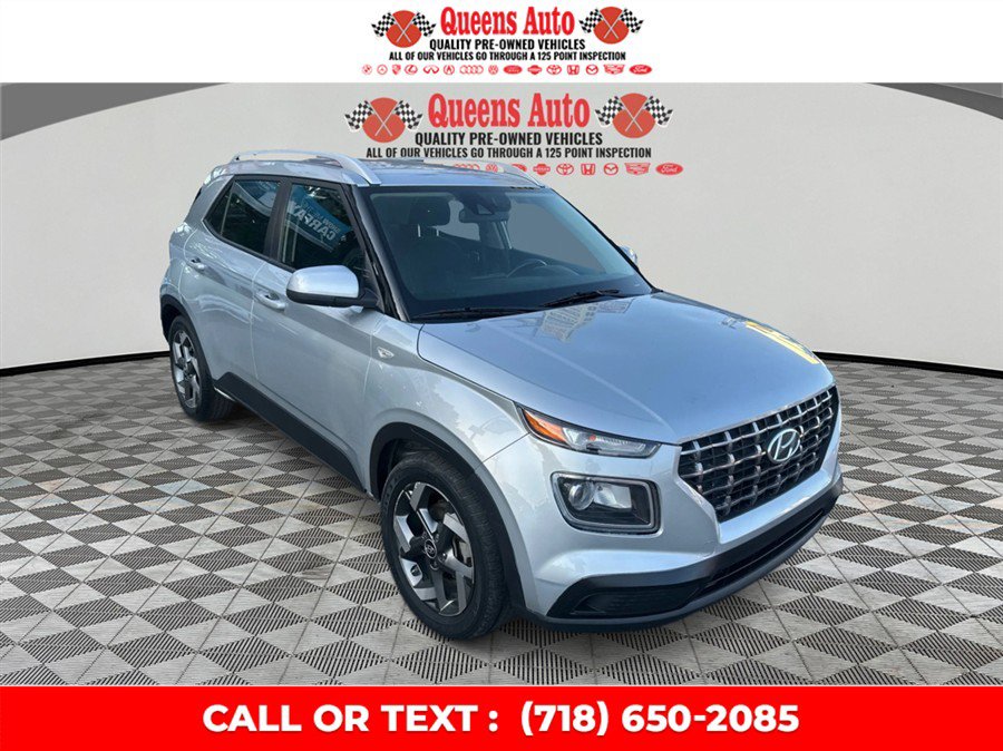 Used 2021 Hyundai Venue SEL w/ Cargo Package FWD image 9
