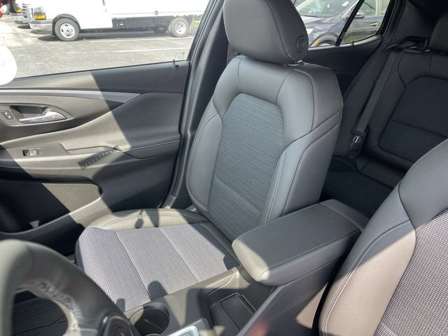 New 2026 Buick Envista Sport Touring w/ Convenience I Package FWD image 23