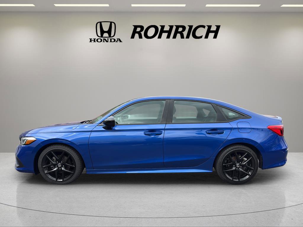 Used 2023 Honda Civic Sport image 9
