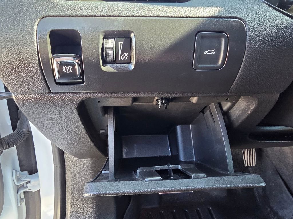 Used 2020 Chevrolet Impala LT image 14