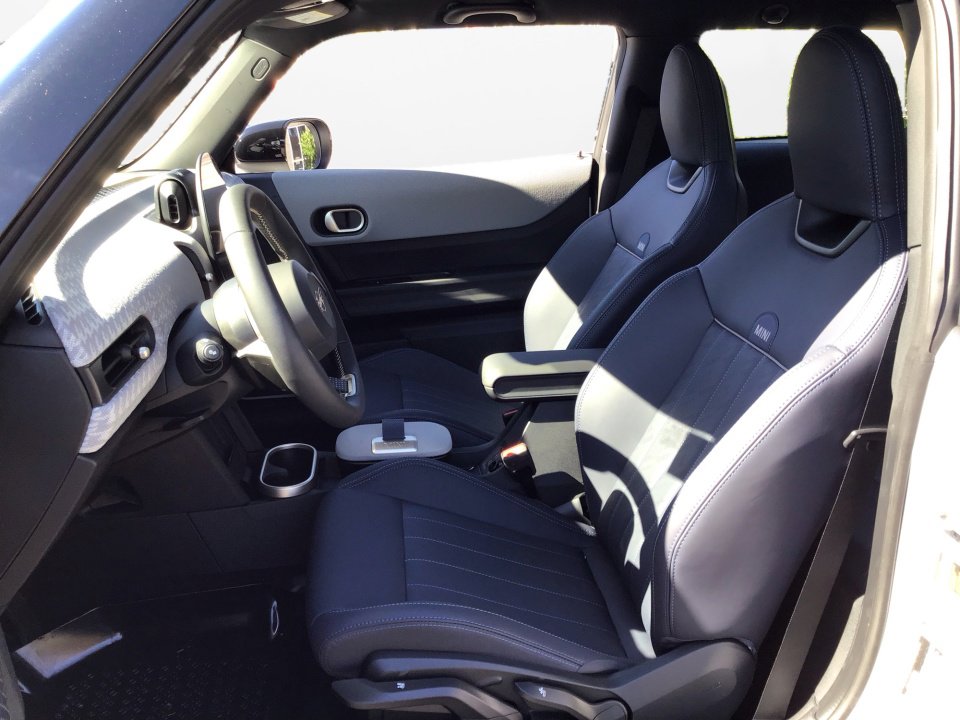 New 2026 MINI Cooper S image 9