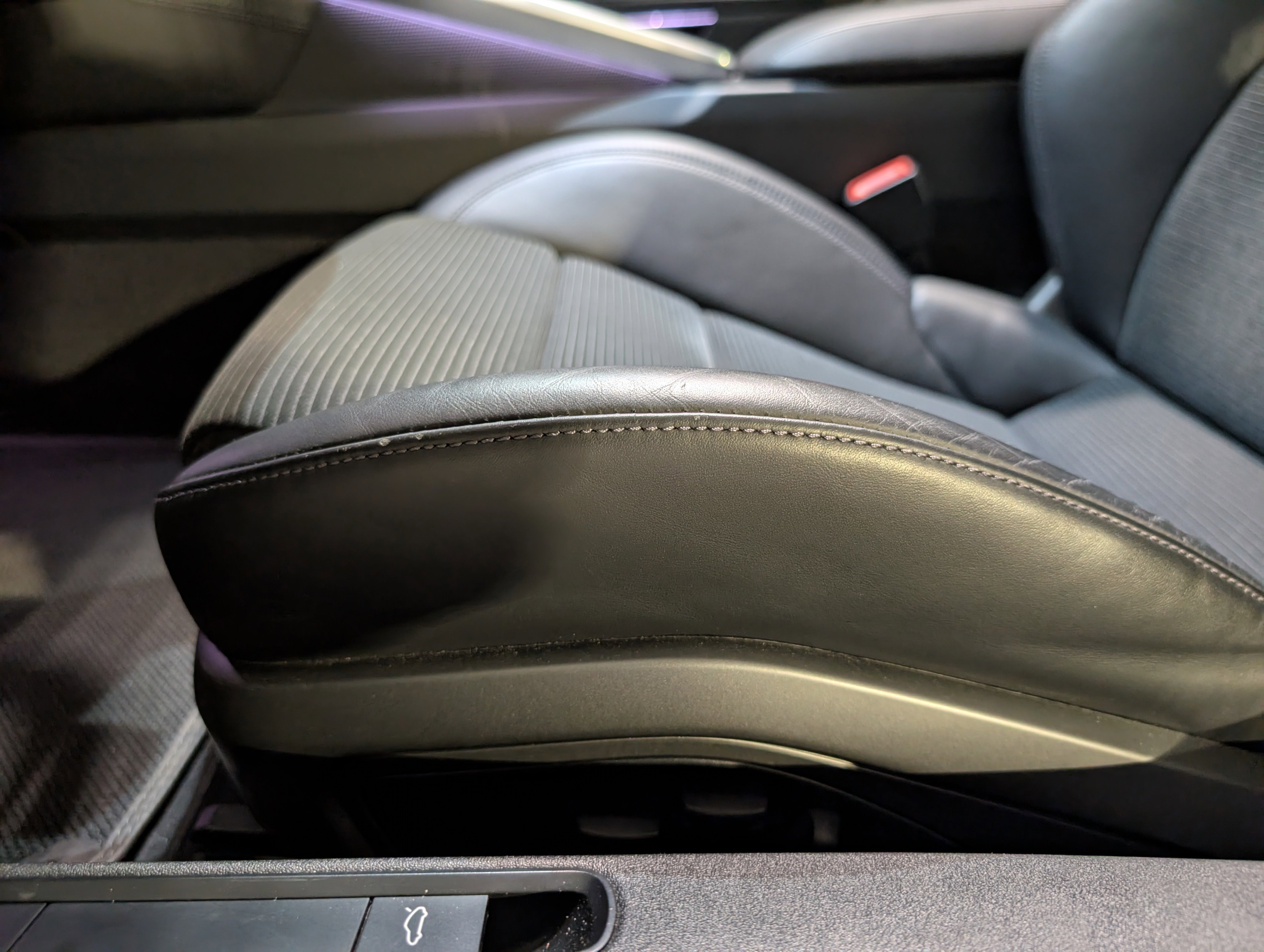 Certified 2022 Porsche 911 Targa 4S image 21