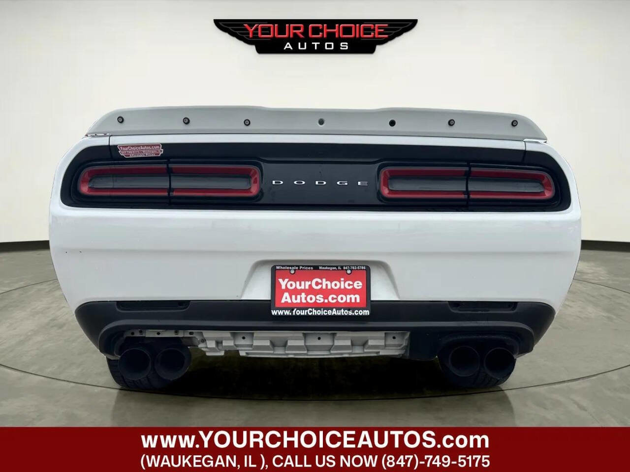 Used 2019 Dodge Challenger SXT RWD image 9