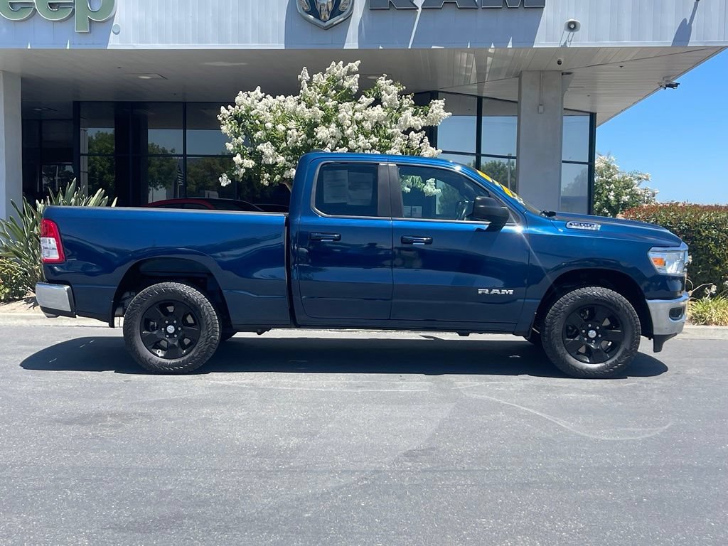 Used 2022 RAM 1500 Big Horn AWD/4WD image 3