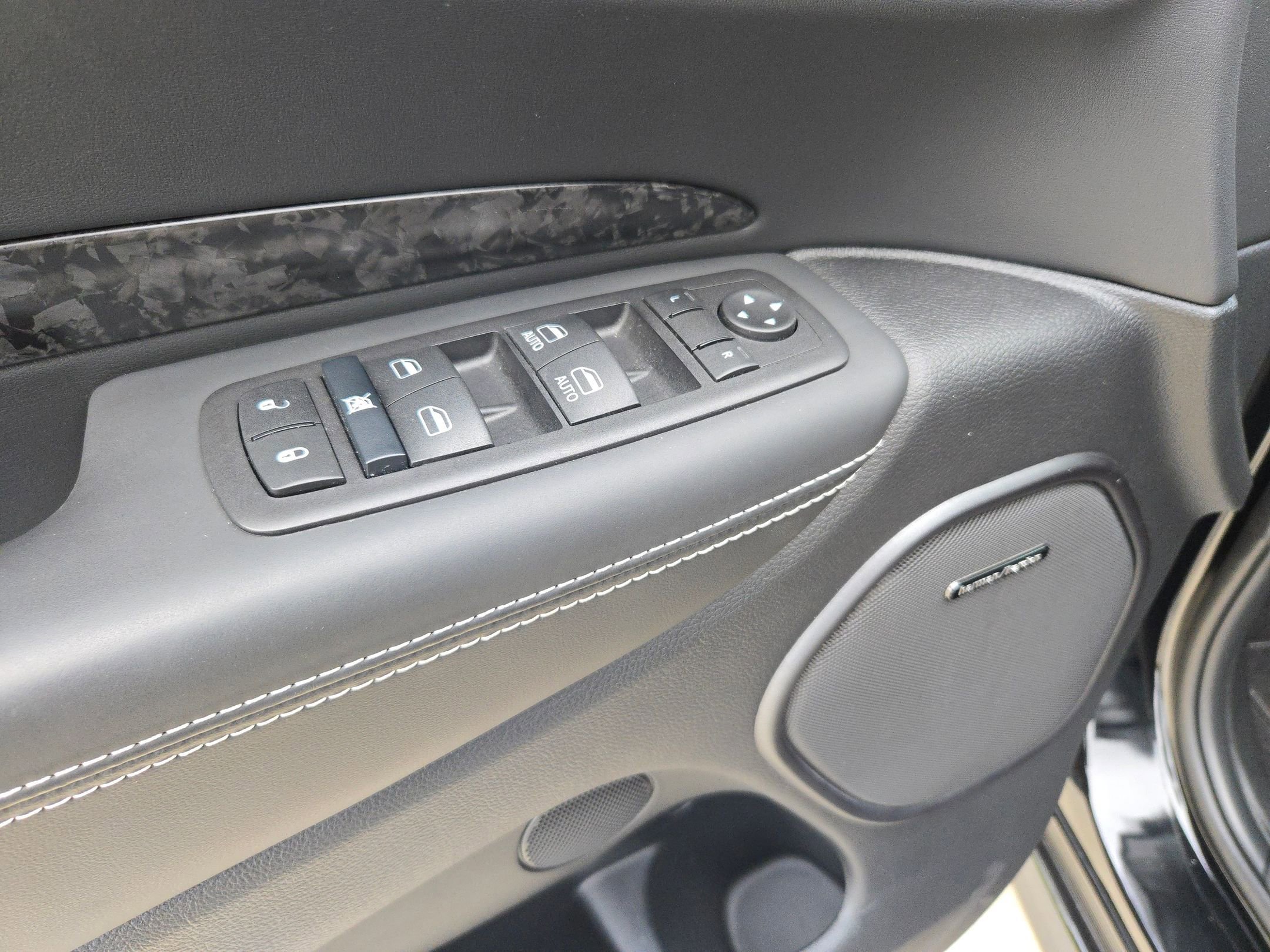 Used 2024 Dodge Durango SRT AWD/4WD image 12
