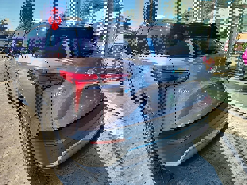 New 2025 Chevrolet Blazer EV LT w/ Super Cruise Package FWD image 5