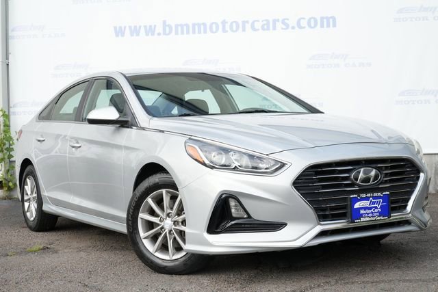 Used 2018 Hyundai Sonata SE image 1