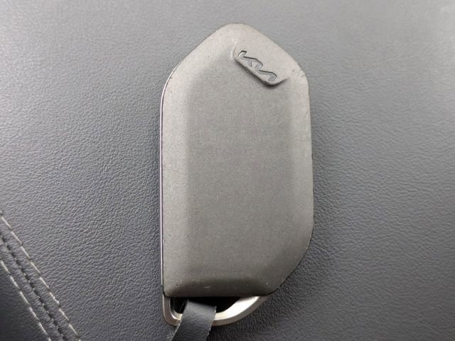 Used 2024 Kia Sorento S w/ Panoramic Sunroof Package image 35