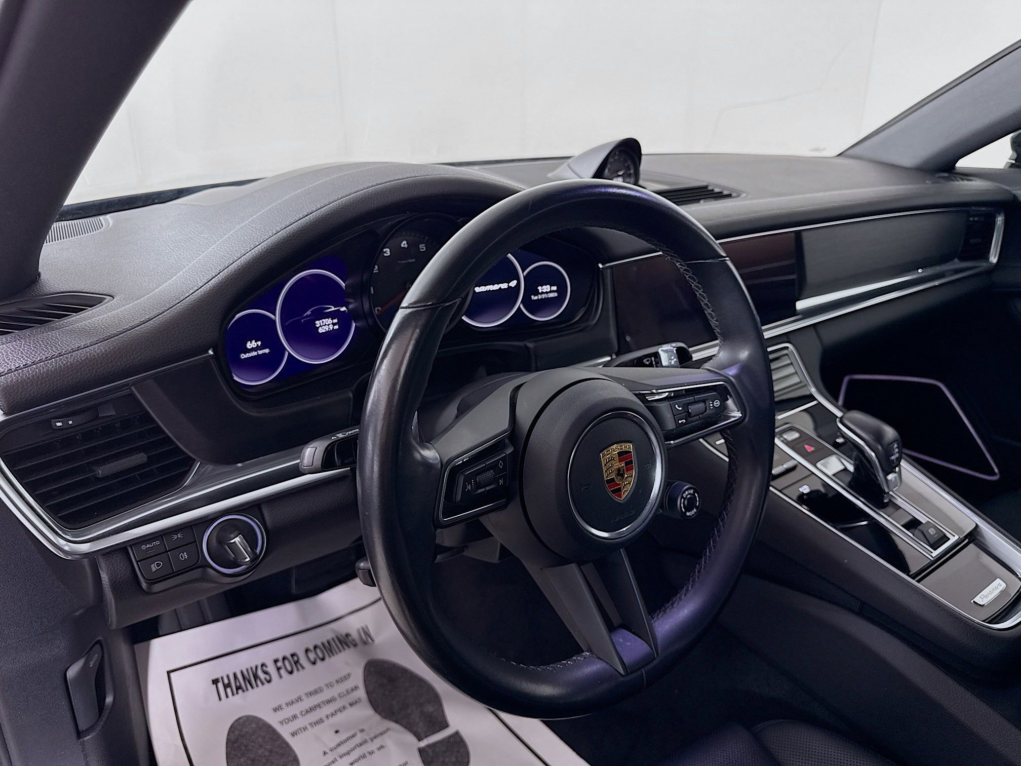 Certified 2023 Porsche Panamera 4 image 4