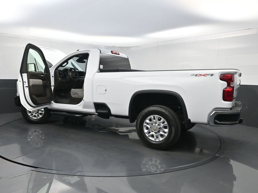 Used 2024 Chevrolet Silverado 3500 LT w/ Convenience Package image 35