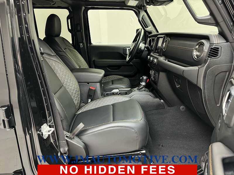 Used 2021 Jeep Gladiator Overland image 19