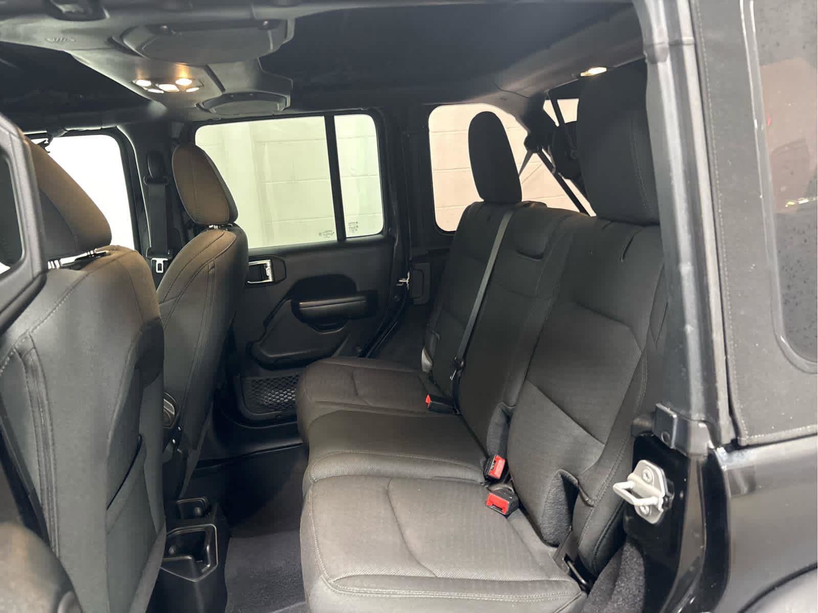 Used 2021 Jeep Wrangler Unlimited Sport image 37