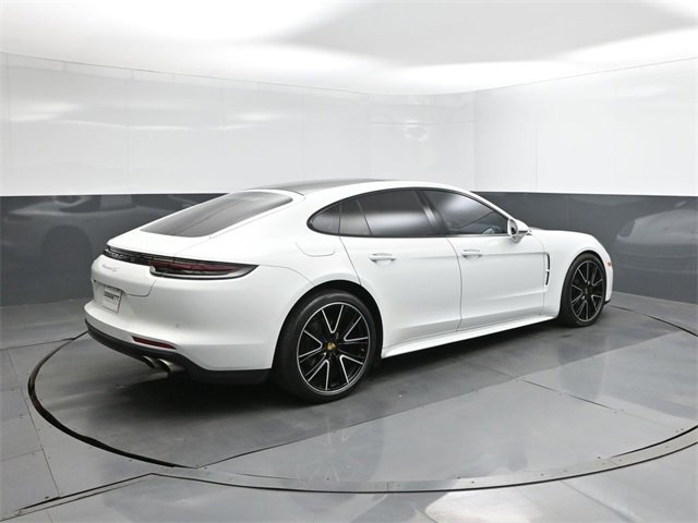 Used 2018 Porsche Panamera 4S image 11