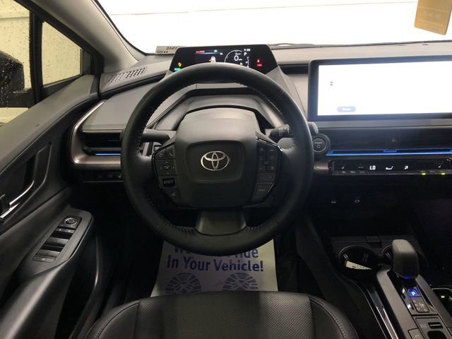 Used 2024 Toyota Prius XLE AWD/4WD image 15