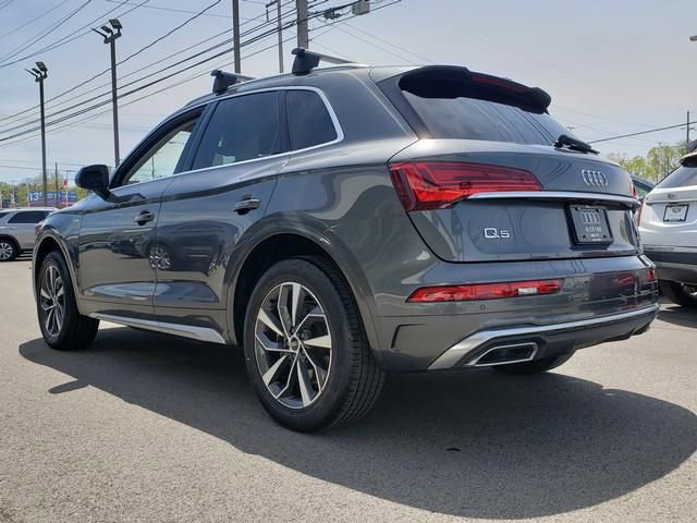 Used 2023 Audi Q5 2.0T Premium Plus w/ Premium Plus Package AWD/4WD image 5