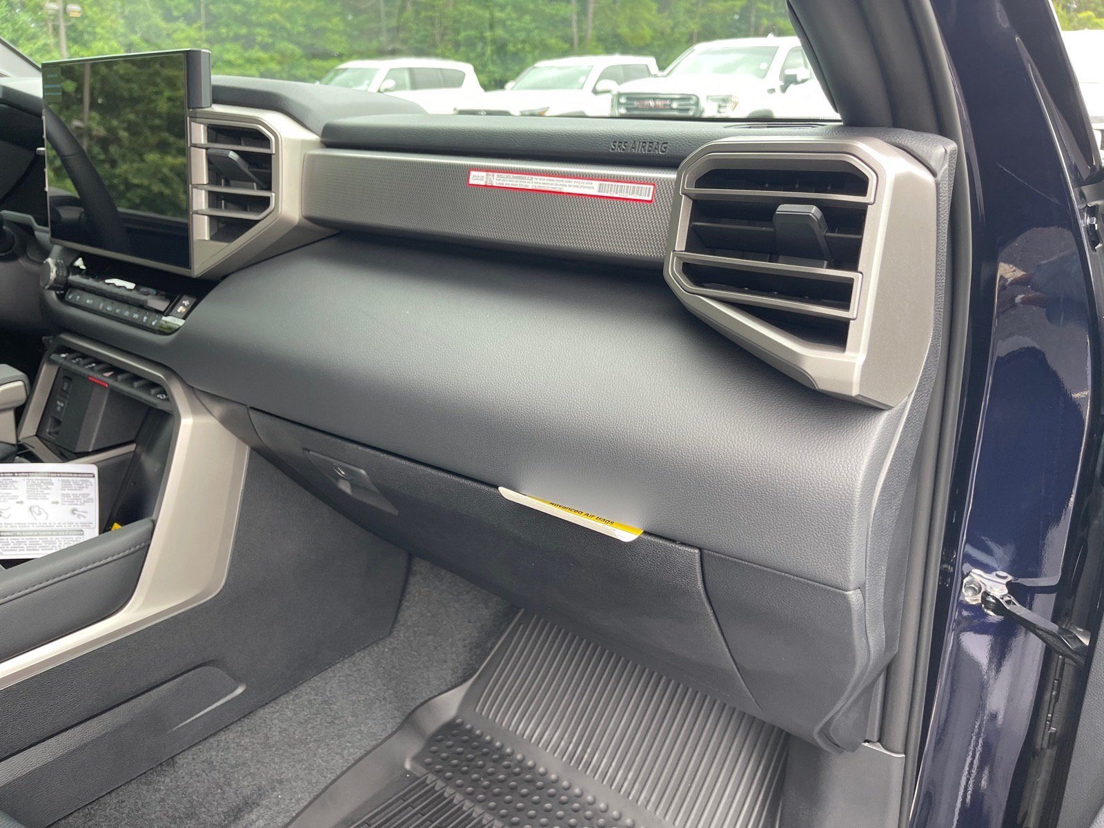 New 2026 Toyota Tundra Limited RWD image 18