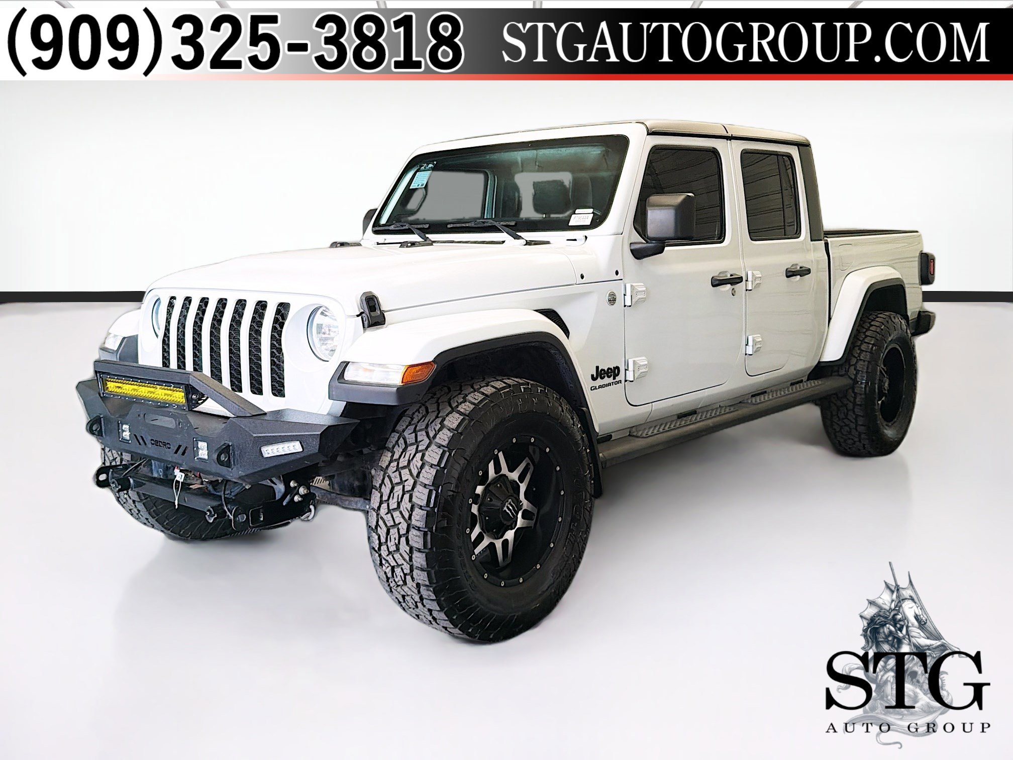 Used 2021 Jeep Gladiator Sport AWD/4WD image 1