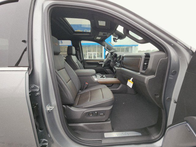 New 2026 Chevrolet Silverado 3500 High Country w/ High Country Premium Package image 14