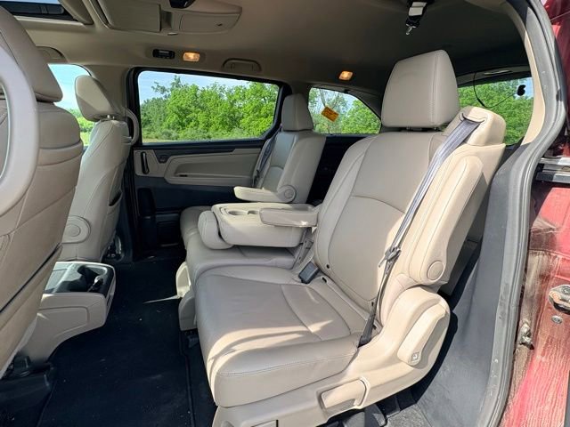 Used 2018 Honda Odyssey Touring image 10