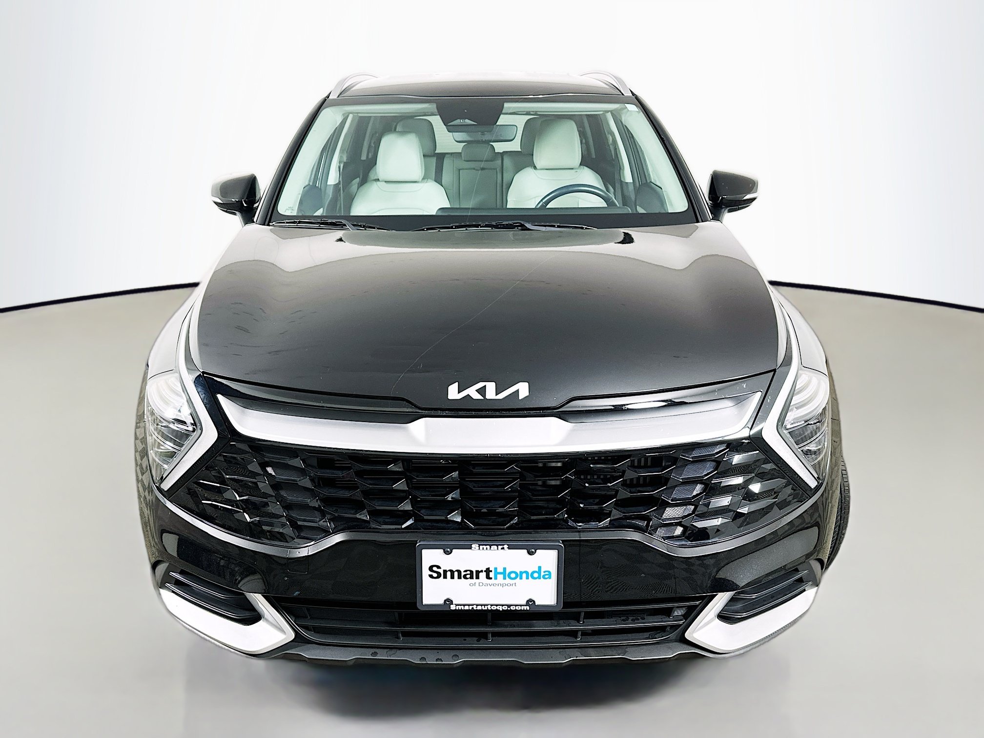 Used 2024 Kia Sportage EX AWD/4WD image 2