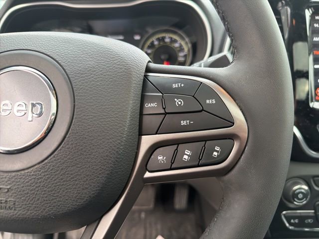 Used 2022 Jeep Cherokee Limited image 24