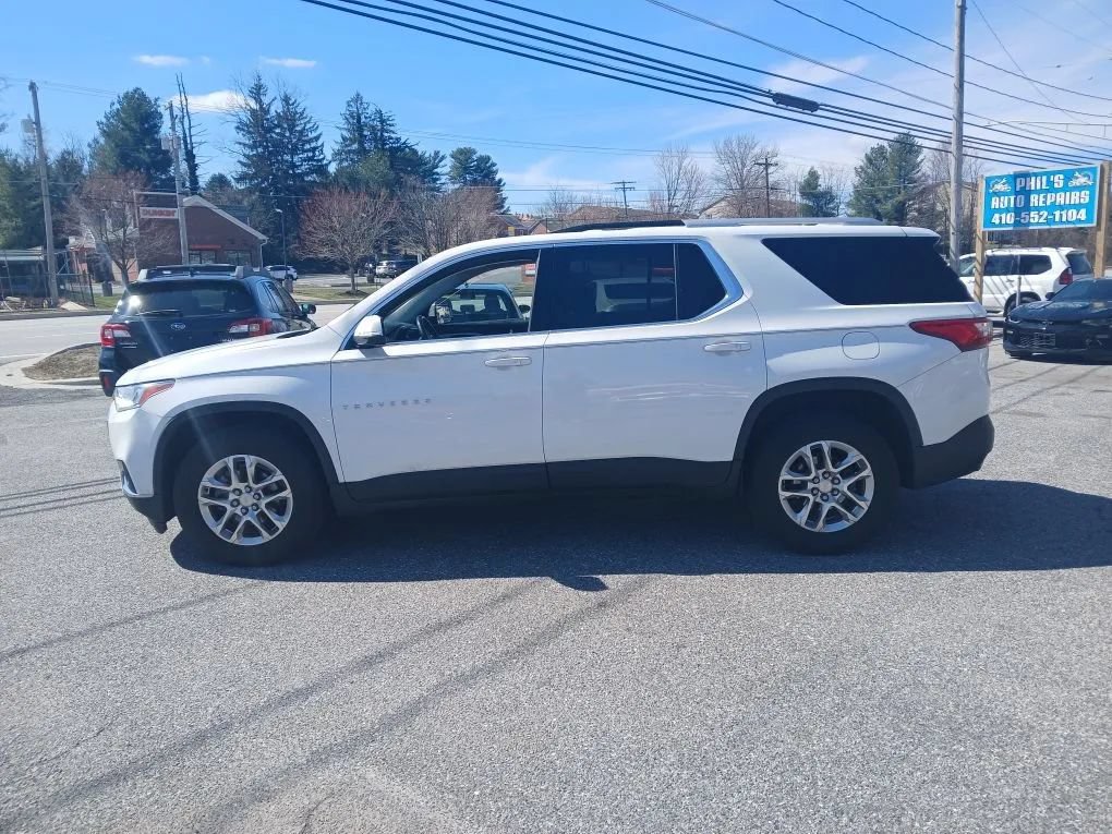 Used 2018 Chevrolet Traverse LT AWD/4WD image 8
