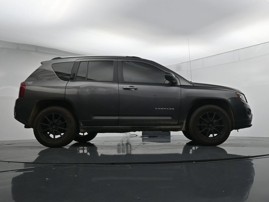 Used 2017 Jeep Compass Sport w/ Power Value Group AWD/4WD image 24