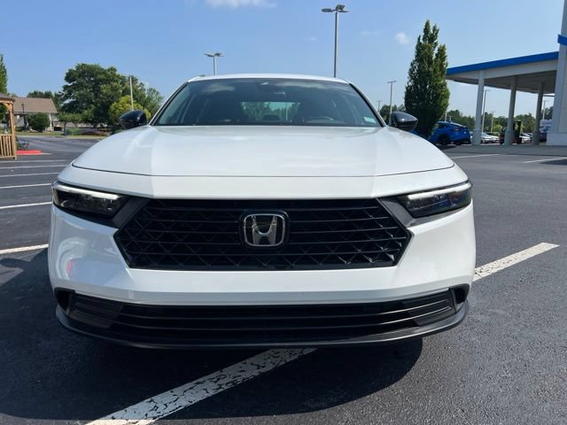Used 2023 Honda Accord Sport image 3