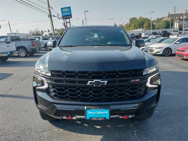 Used 2023 Chevrolet Tahoe Z71 image 2