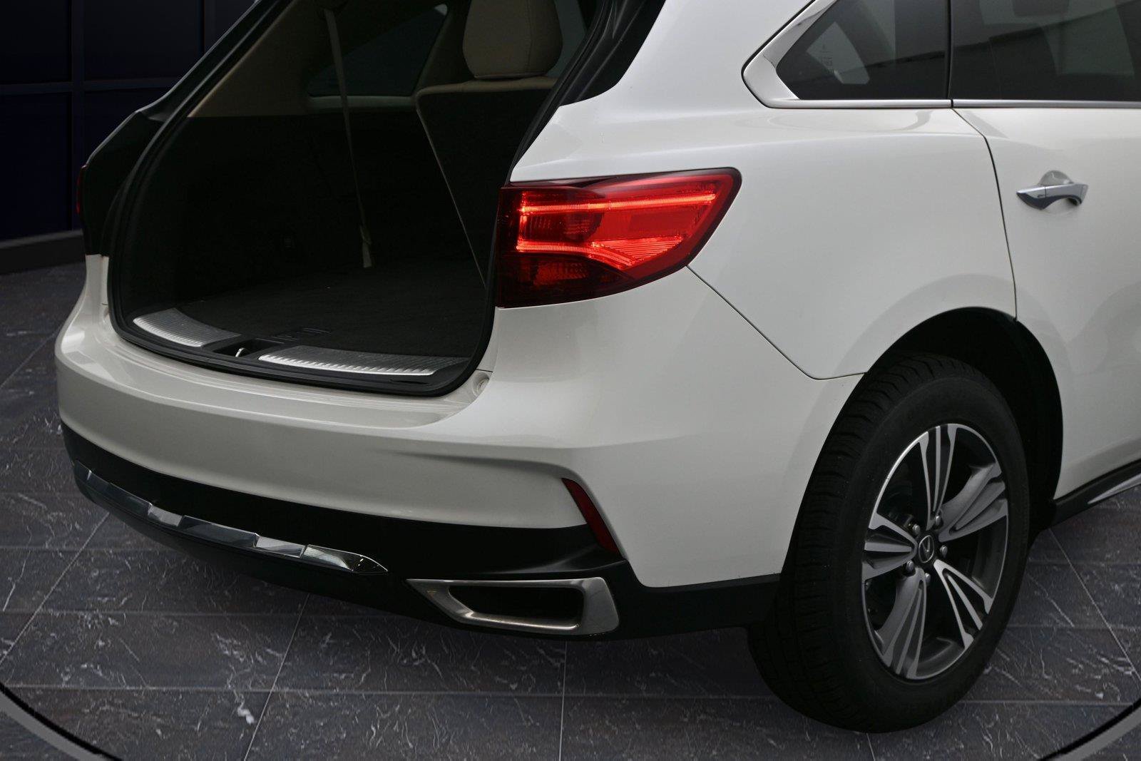 Used 2018 Acura MDX SH-AWD image 16