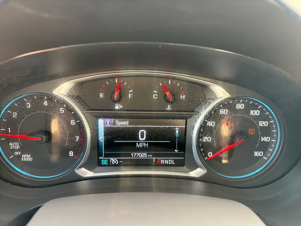 Used 2017 Chevrolet Malibu LT FWD image 23