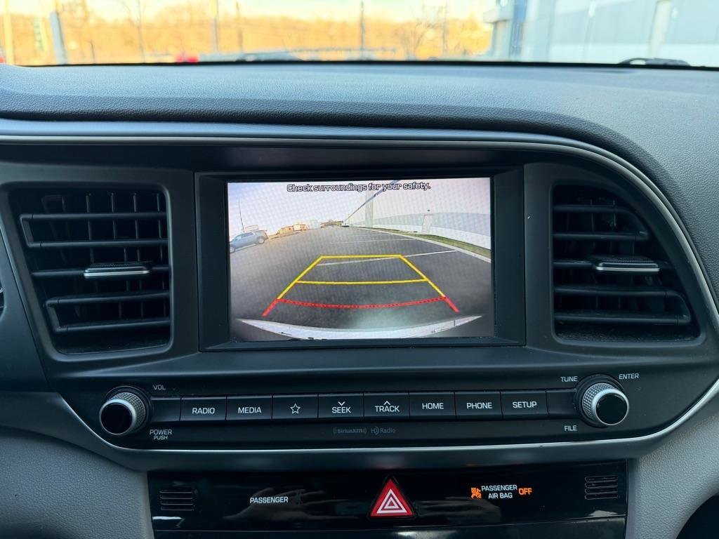 Used 2020 Hyundai Elantra SEL FWD image 26