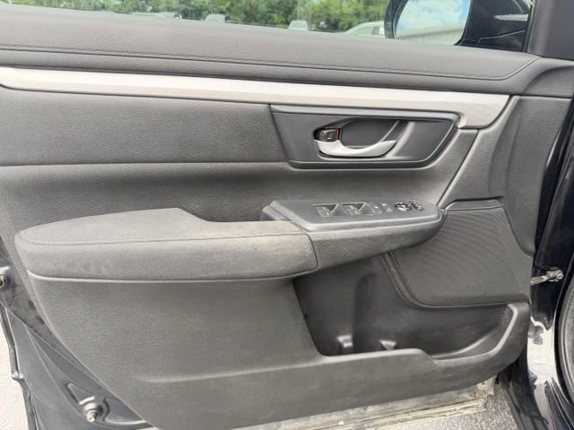 Used 2017 Honda CR-V LX image 9