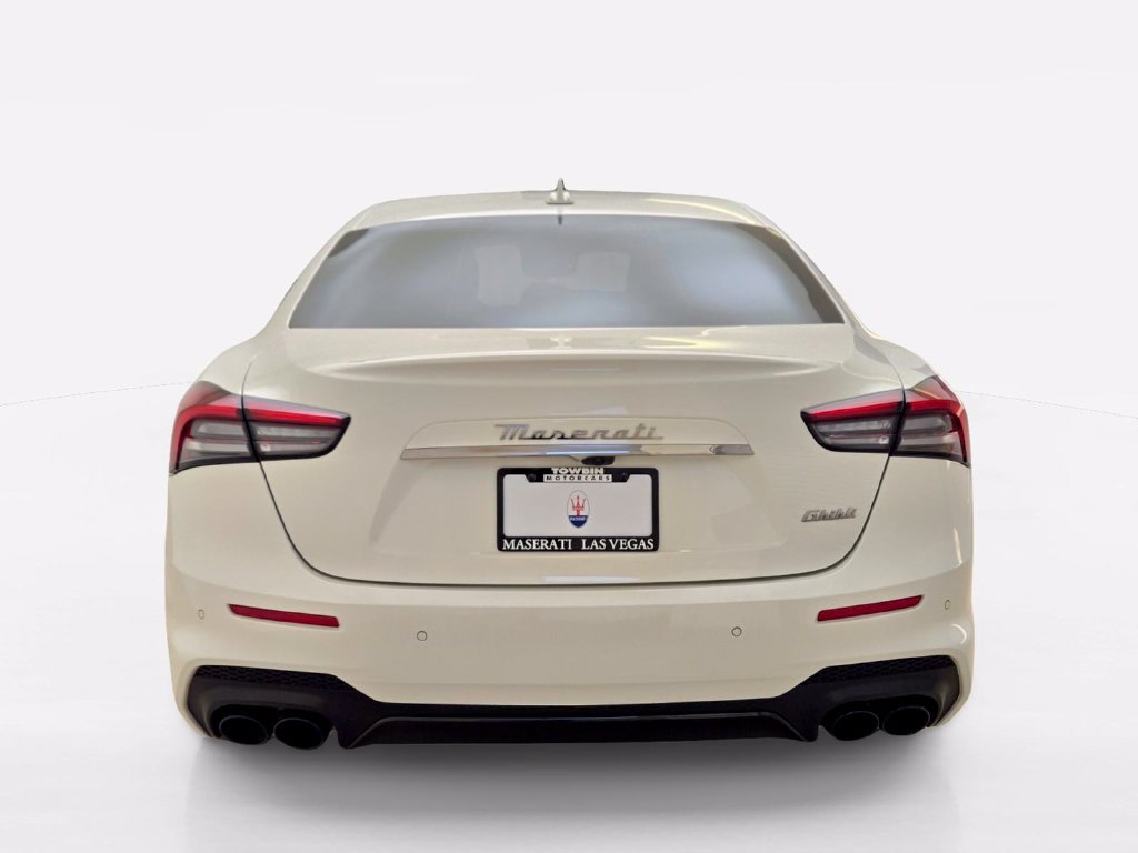 Certified 2023 Maserati Ghibli Modena RWD image 9