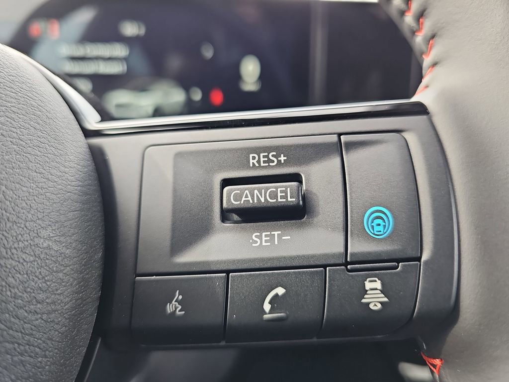 New 2026 Nissan Kicks SR w/ SR Premium Package FWD image 22