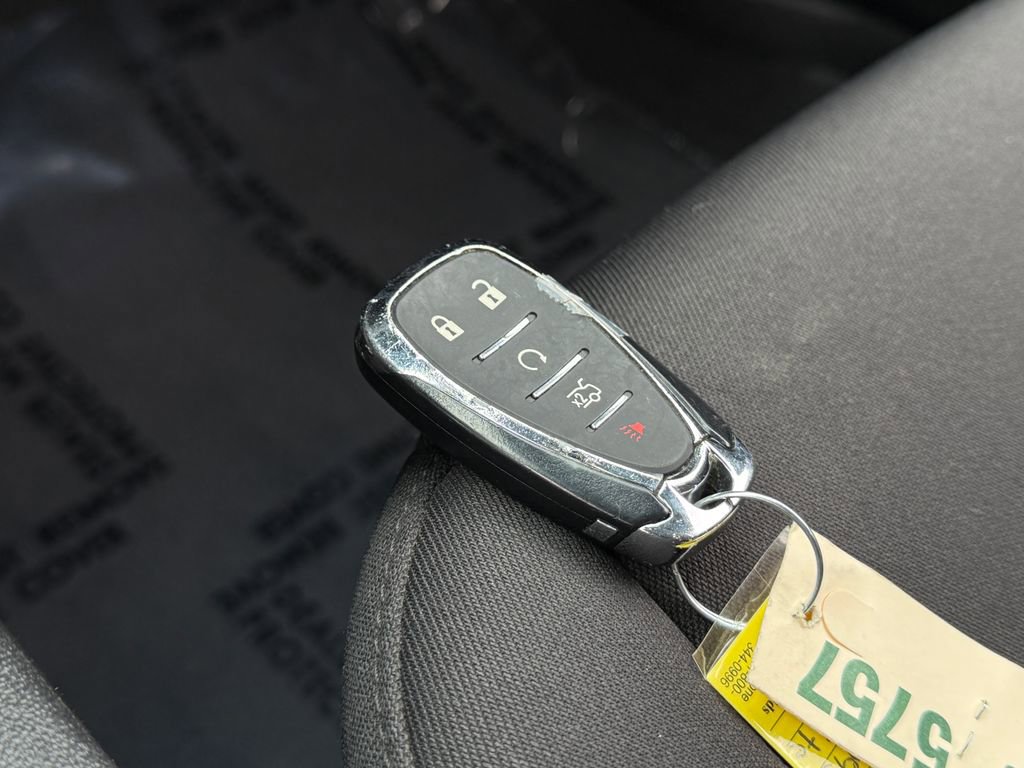 Used 2023 Chevrolet Malibu LT image 30