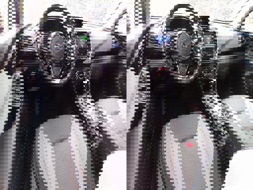 Used 2023 Subaru Crosstrek 2.0i Premium image 17