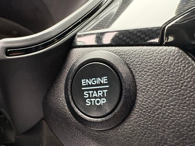 Used 2025 Ford Escape ST-Line AWD/4WD image 23