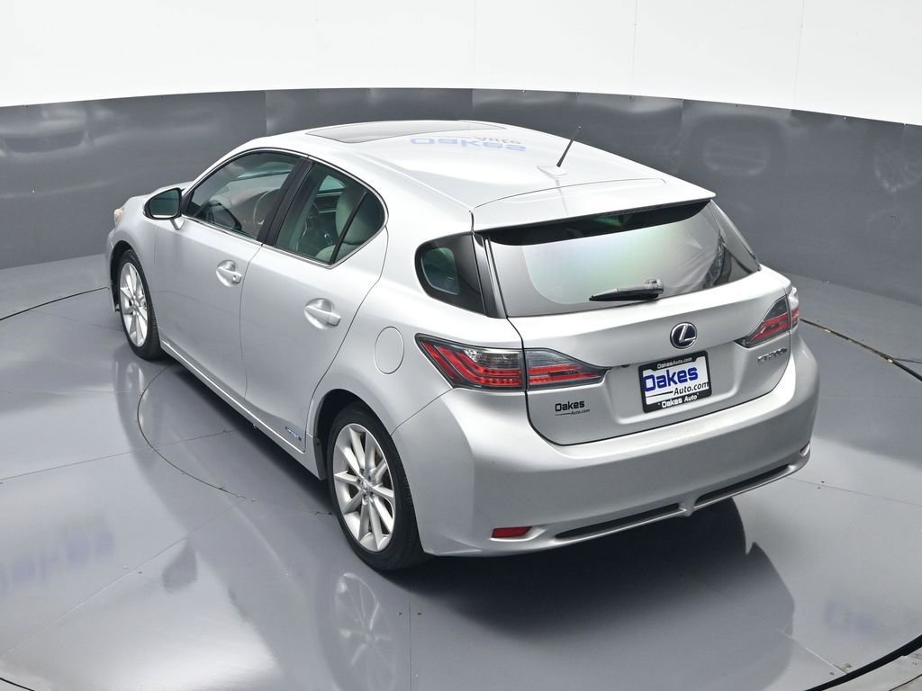 Used 2013 Lexus CT 200h w/ Premium Pkg w/Navigation FWD image 50